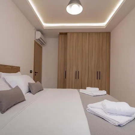 Azor Luxury Villa I Mouzákion Buitenkant foto
