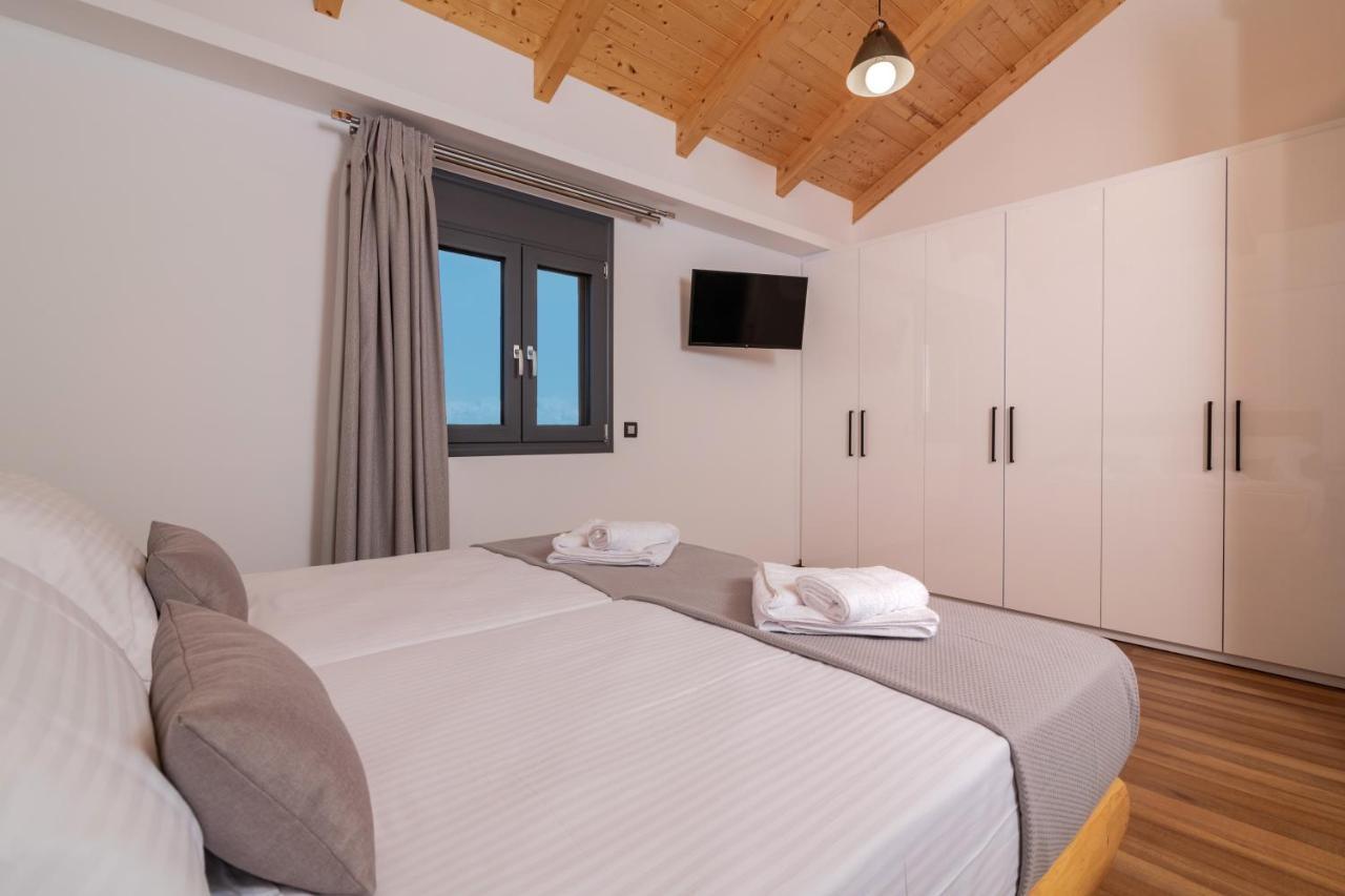 Azor Luxury I *